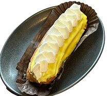 Лимонный эклер