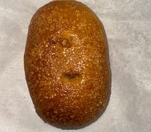 Печеный пирожок с печенью и картошкой