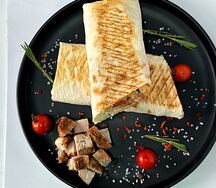 Шаурма со свининой средняя