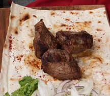 Шашлык из бараньей мякоти 