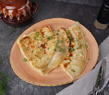 Ека с сыром и зеленью