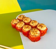 Запеченный ролл с лососем