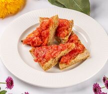 Испанский хлеб с томатами