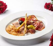 Мясные деликатесы собственного приготовления