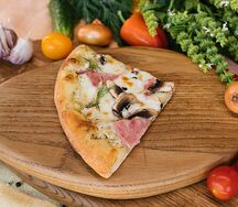 Кусочек пиццы Прошутто