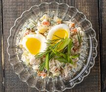 Оливье с мясом птиц
