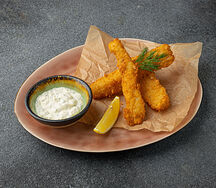 Хрустящие палочки из трески с соусом тартар