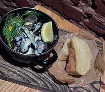 Мидии в сливочно-сырном соусе