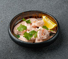 Тигровые креветки в соусе Cливочный тобико