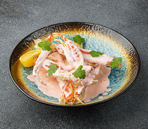 Клешни краба в сливочно-икорном соусе