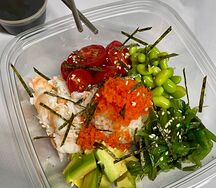 Поке с цыпленком BBQ