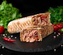 Шаурма куриная на углях большая 