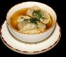 Манты в бульоне