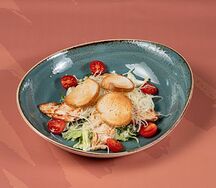 Цезарь с жареной курицей
