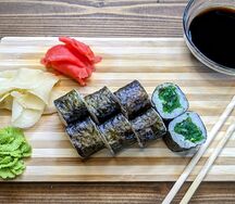 Маки с чукой