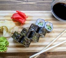 Маки Унаги-огурец