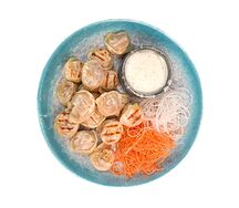Пельмени мясные жареные с соусом спешиал