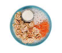 Пельмени куриные жареные с соусом спешиал