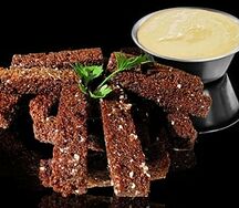 Гренки с чесноком 8 шт