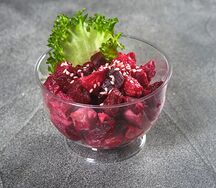 Салат с тунцом