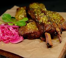 Ребра в медово-горчичном соусе