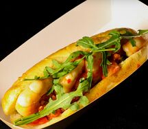 Хот-дог с креветкой