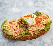 Брускетта со снежным крабом