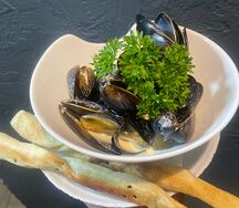 Мидии в сливочном соусе