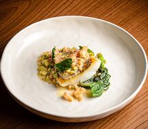 Палтус с цукини и креветкой