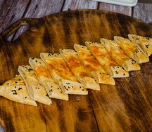 Пиде с курицей и сыром