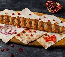 Люля-кебаб из баранины в лаваше