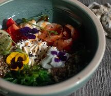 Боул с семгой