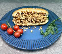 Хот-дог с куриной сосиской