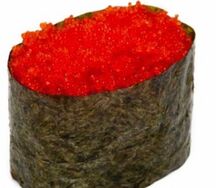 Гункан с тобикой и сыром