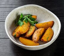 Картофель запеченный по-деревенски со специями