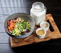 Окрошка с сёмгой и креветками