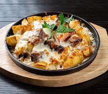 Сковородка со свининой