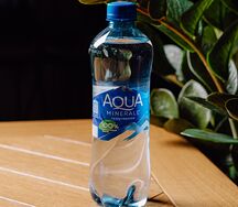 Вода Aqua Minerale с газом