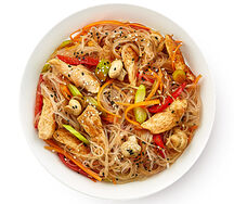 Фунчоза с курицей, грибами и овощами