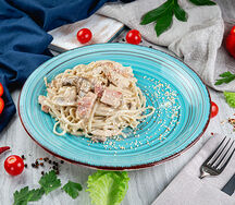 Паста Сливочная с курицей и беконом