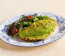 Авокадо-тост