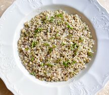 Зелёная греча с пармезаном