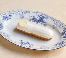 Эклер ванильный