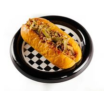 Хот-дог с рваной свининой 
