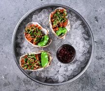 Тар-тар из кижуча с муссом из авокадо С собой