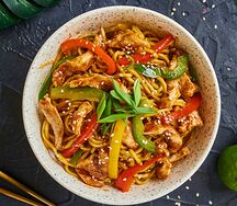 Удон с курицей