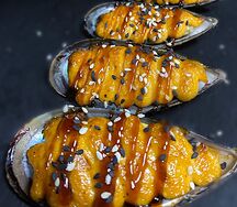 Запеченные мидии в спайси соусе