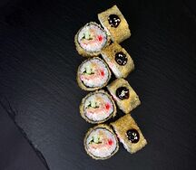 Ролл Темпура с лососем гриль