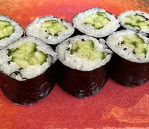 Каппа маки с огурчиком