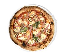 Ветчина-грибы на красном